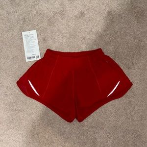lululemon hotty hot shorts 2.5 in”